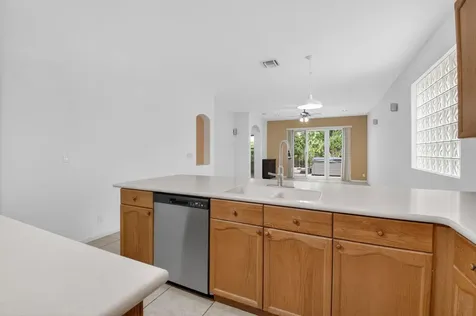5049 Sancerre Circle Lake Worth FL 33463