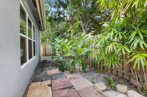 5049 Sancerre Circle Lake Worth FL 33463