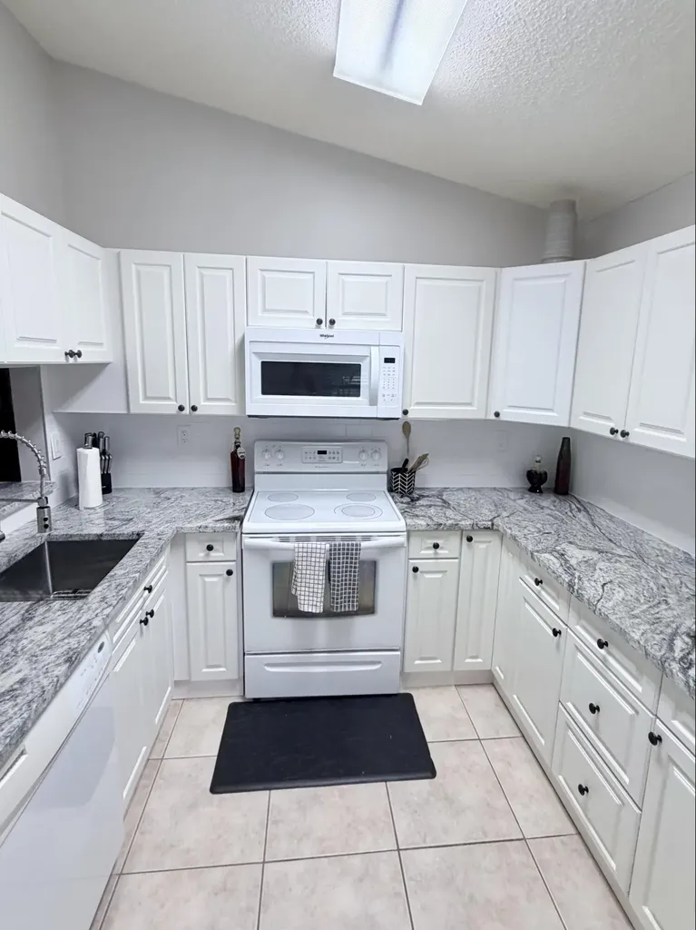 2555 Bedford Mews Drive Wellington FL 33414