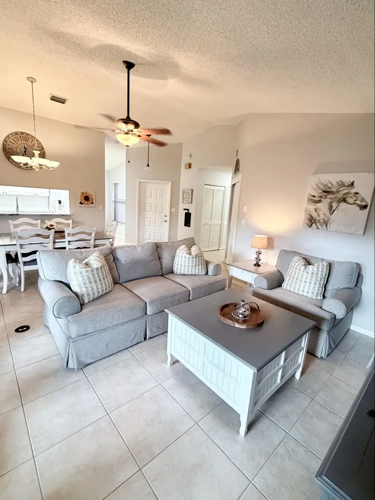 2555 Bedford Mews Drive Wellington FL 33414