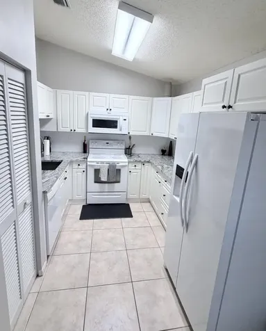 2555 Bedford Mews Drive Wellington FL 33414