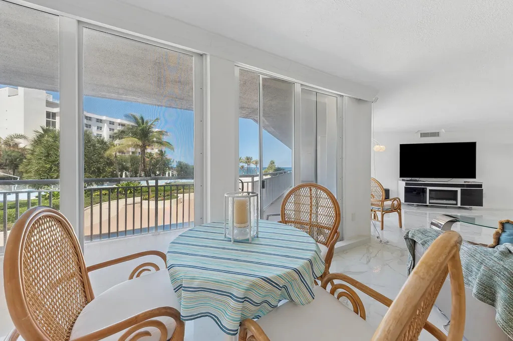 3546 S Ocean Boulevard South Palm Beach FL 33480