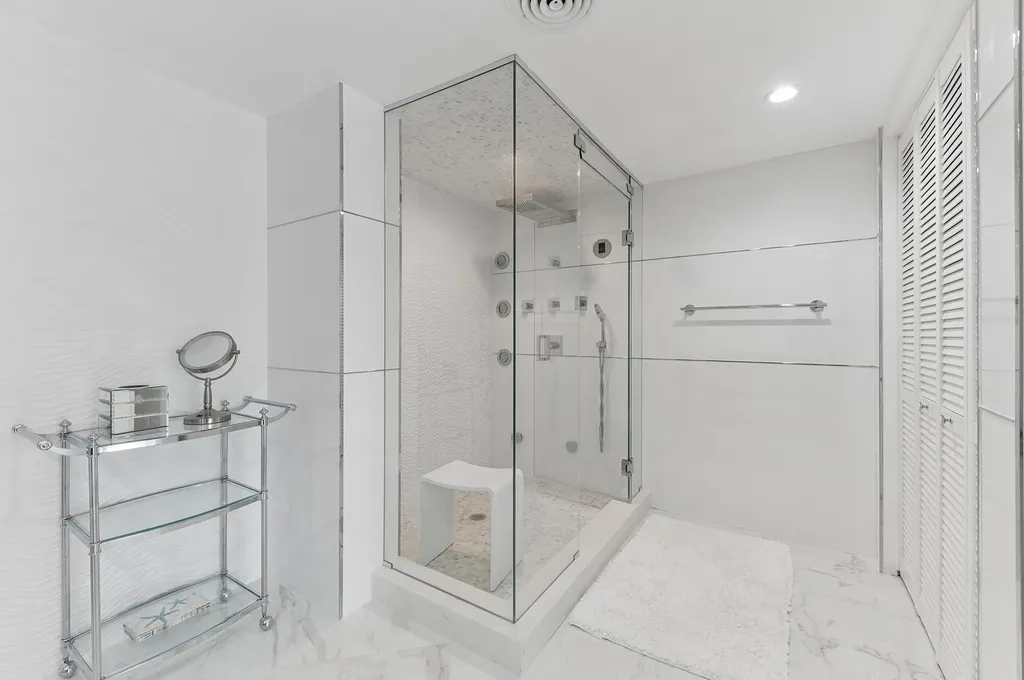 3546 S Ocean Boulevard South Palm Beach FL 33480