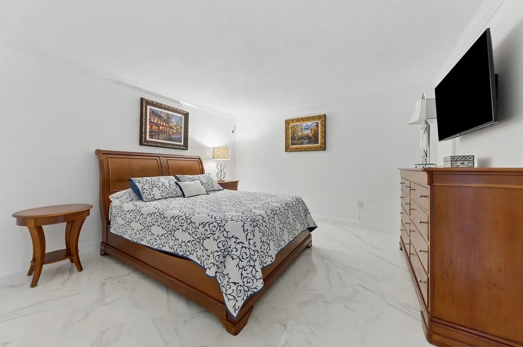 3546 S Ocean Boulevard South Palm Beach FL 33480