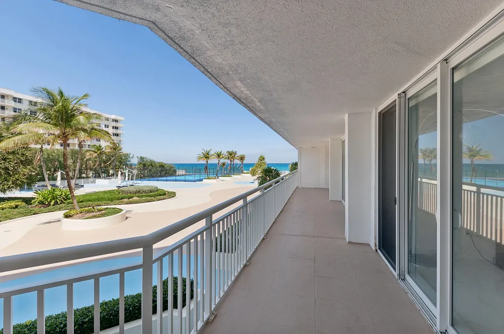 3546 S Ocean Boulevard South Palm Beach FL 33480