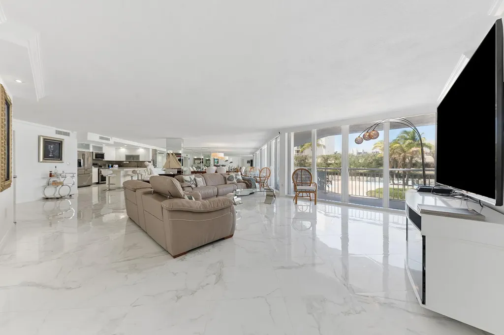3546 S Ocean Boulevard South Palm Beach FL 33480