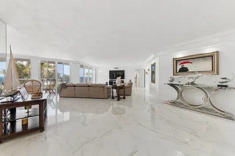 3546 S Ocean Boulevard South Palm Beach FL 33480