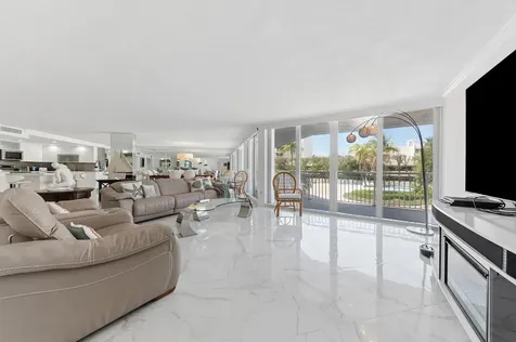 3546 S Ocean Boulevard South Palm Beach FL 33480