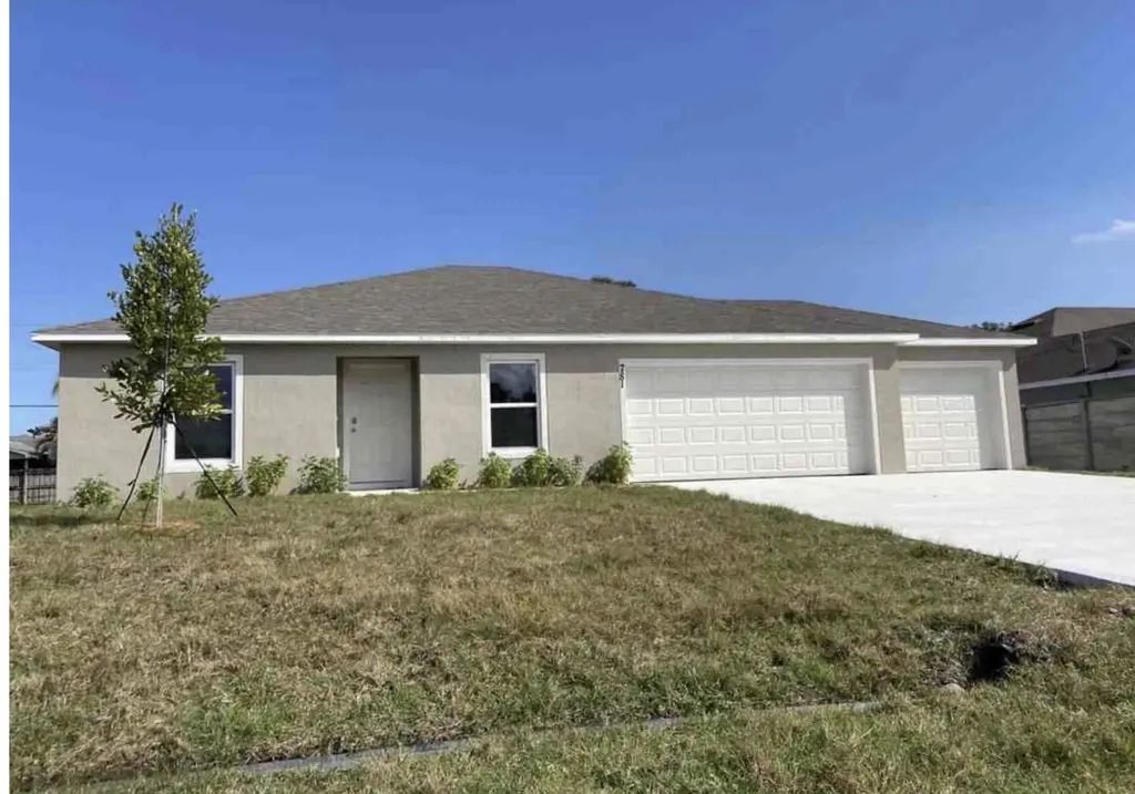 781 SW Dorchester Street Port St Lucie FL 34983