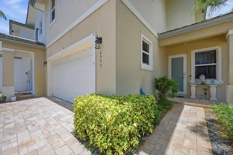 6993 Pines Circle Coconut Creek FL 33073