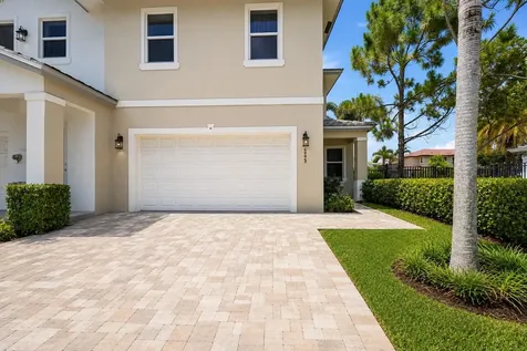 6993 Pines Circle Coconut Creek FL 33073