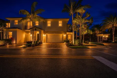 6993 Pines Circle Coconut Creek FL 33073