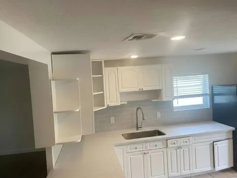 4100 SW 28th Street West Park FL 33023