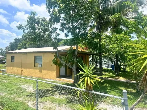 4100 SW 28th Street West Park FL 33023