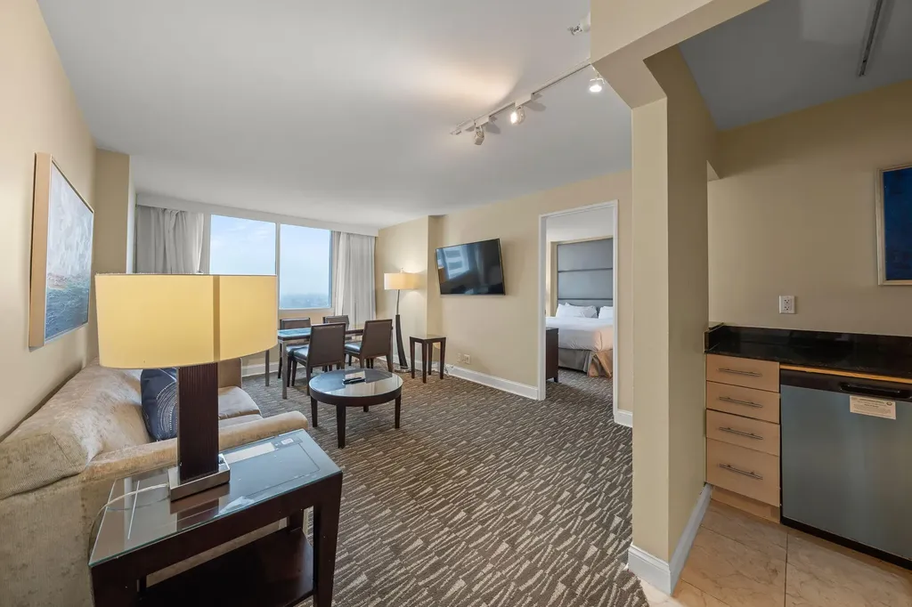 2670 E Sunrise Boulevard Fort Lauderdale FL 33304