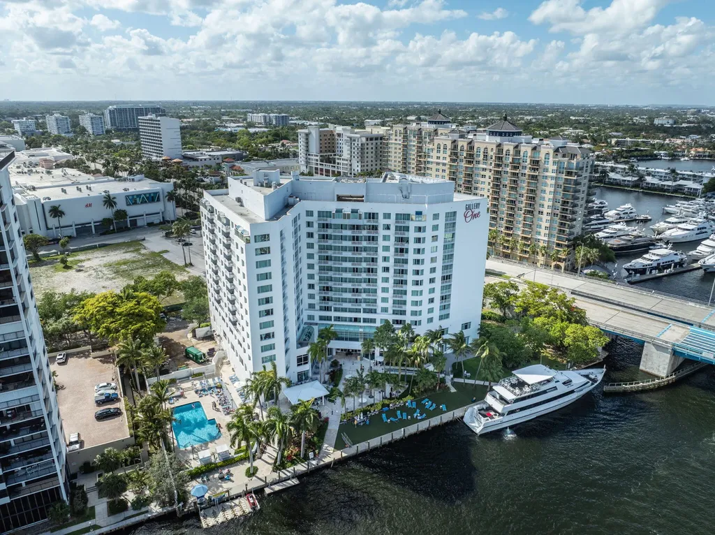 2670 E Sunrise Boulevard Fort Lauderdale FL 33304