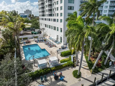 2670 E Sunrise Boulevard Fort Lauderdale FL 33304