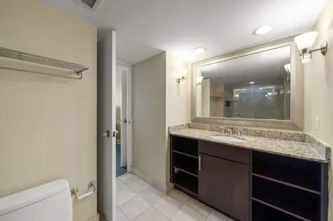 2670 E Sunrise Boulevard Fort Lauderdale FL 33304