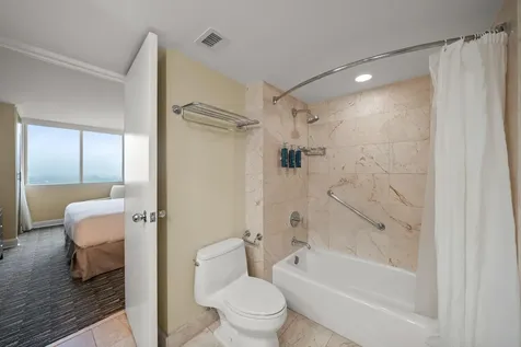 2670 E Sunrise Boulevard Fort Lauderdale FL 33304