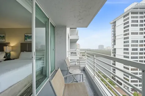 2670 E Sunrise Boulevard Fort Lauderdale FL 33304