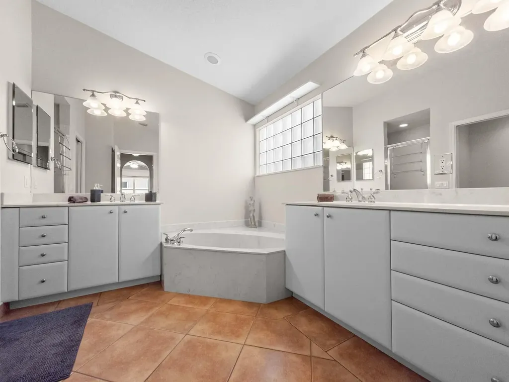 5320 Glenville Drive Boynton Beach FL 33437