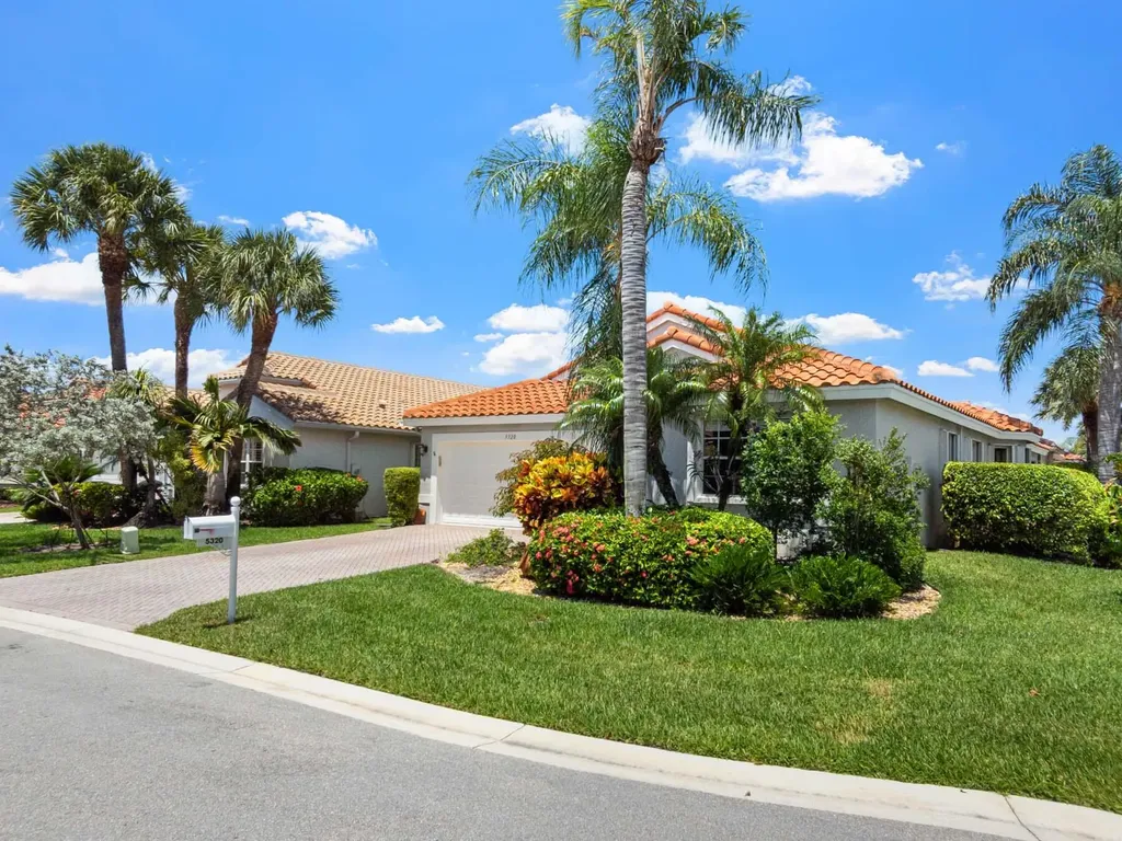 5320 Glenville Drive Boynton Beach FL 33437