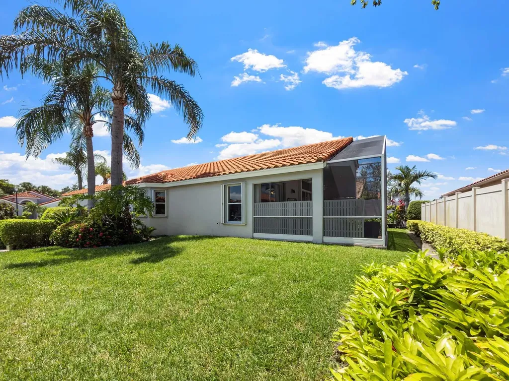 5320 Glenville Drive Boynton Beach FL 33437