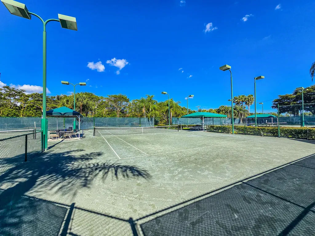 5320 Glenville Drive Boynton Beach FL 33437