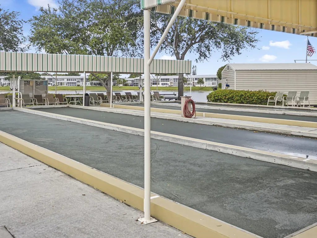 362 Northampton R West Palm Beach FL 33417