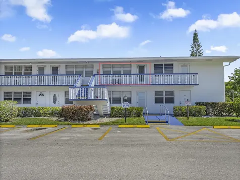 362 Northampton R West Palm Beach FL 33417