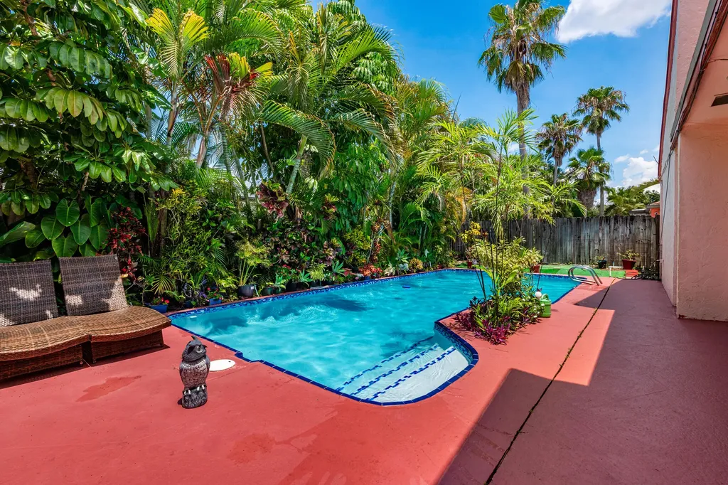 4961 SW 94th Avenue Cooper City FL 33328