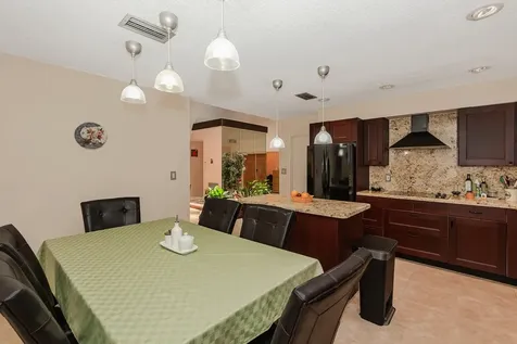 4961 SW 94th Avenue Cooper City FL 33328