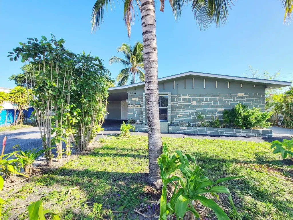 420 Blue Heron Boulevard West Palm Beach FL 33404