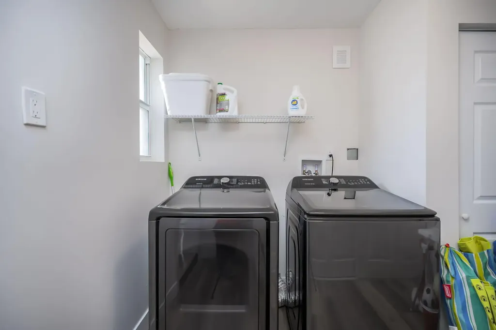 1065 SW 4th Terrace Pompano Beach FL 33060