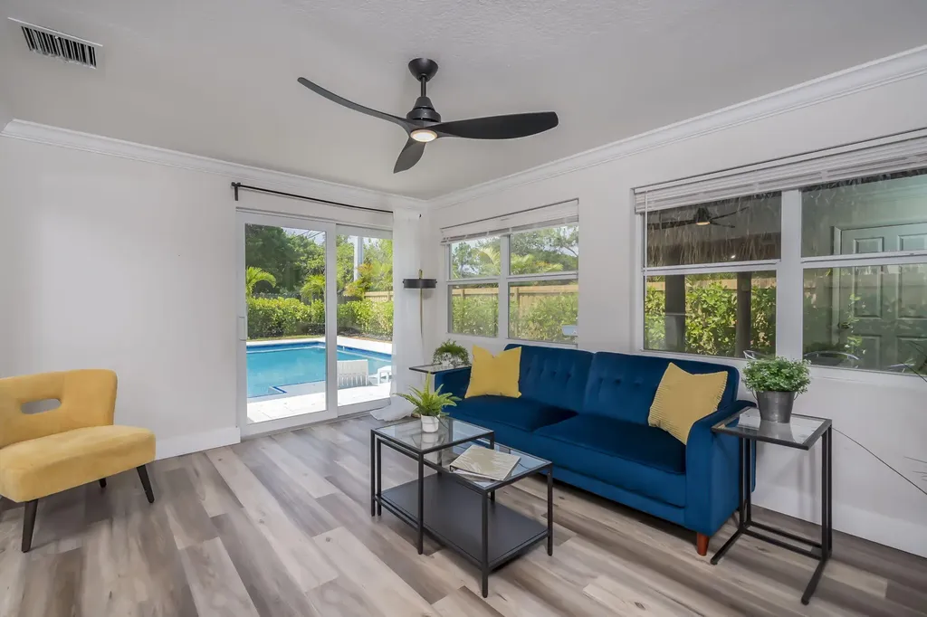 1065 SW 4th Terrace Pompano Beach FL 33060