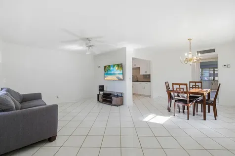 249 Burgundy F Delray Beach FL 33484