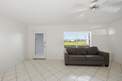 249 Burgundy F Delray Beach FL 33484
