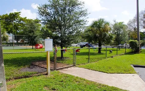 1470 NE 123rd Street North Miami FL 33161