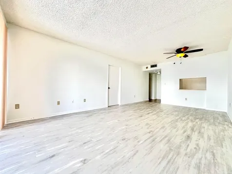 1470 NE 123rd Street North Miami FL 33161