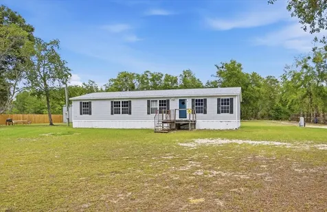 194 Keuka Road Interlachen FL 32148
