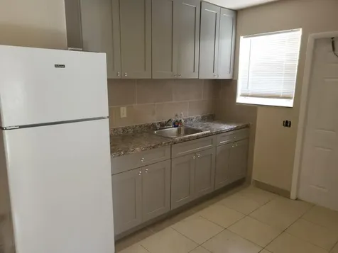 224 N 57th Avenue Hollywood FL 33021