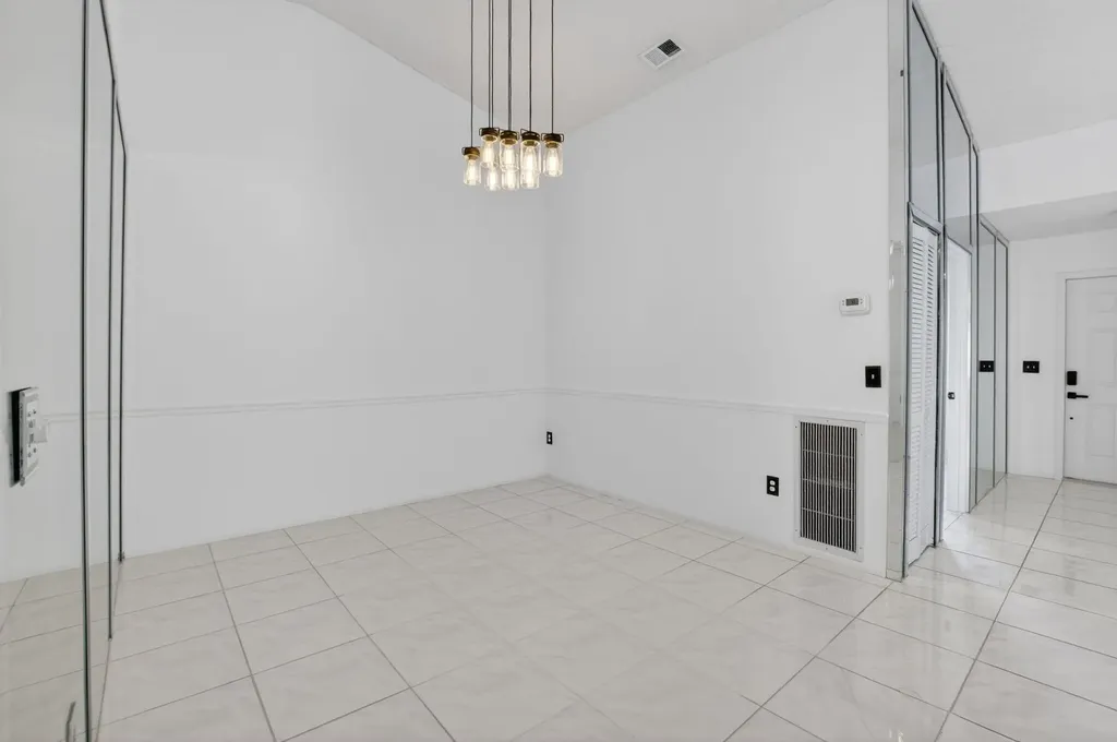 9123 SW 22nd Street Boca Raton FL 33428