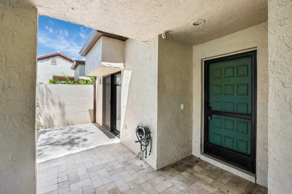 21922 Cypress Drive Boca Raton FL 33433