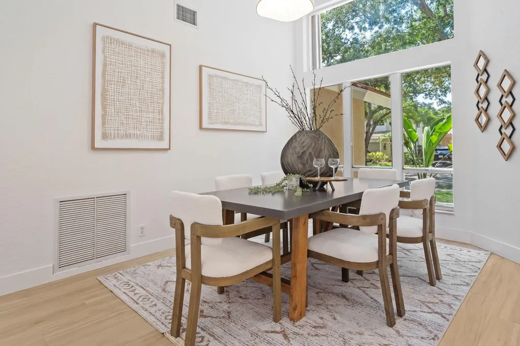 921 Lakewood Court Weston FL 33326