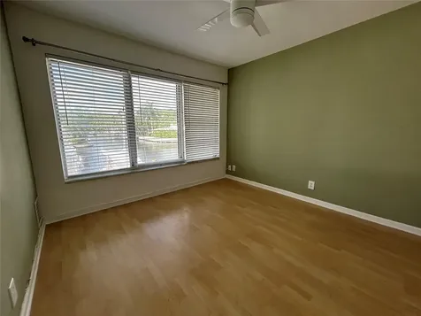 77 Hendricks Isle Fort Lauderdale FL 33301