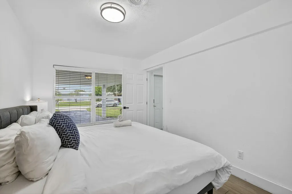 4601 NE 4th Avenue Fort Lauderdale FL 33334