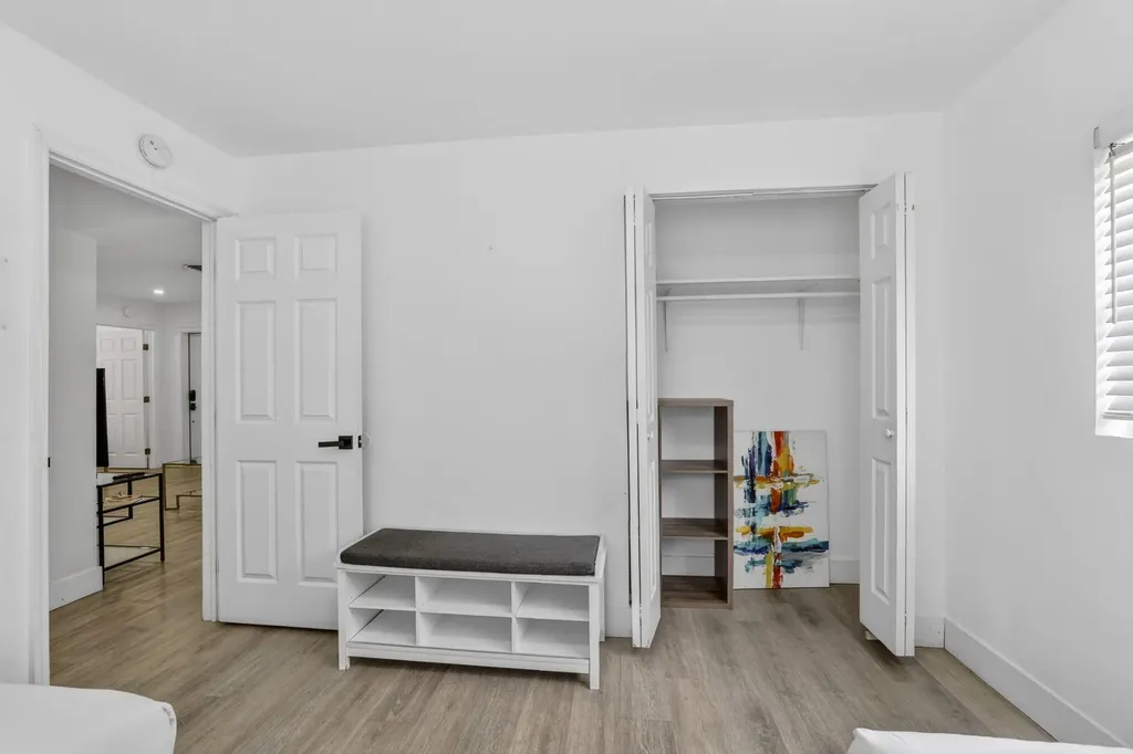 4601 NE 4th Avenue Fort Lauderdale FL 33334