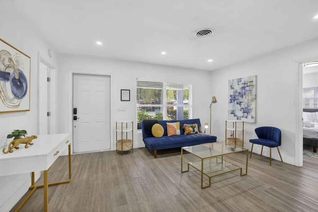 4601 NE 4th Avenue Fort Lauderdale FL 33334