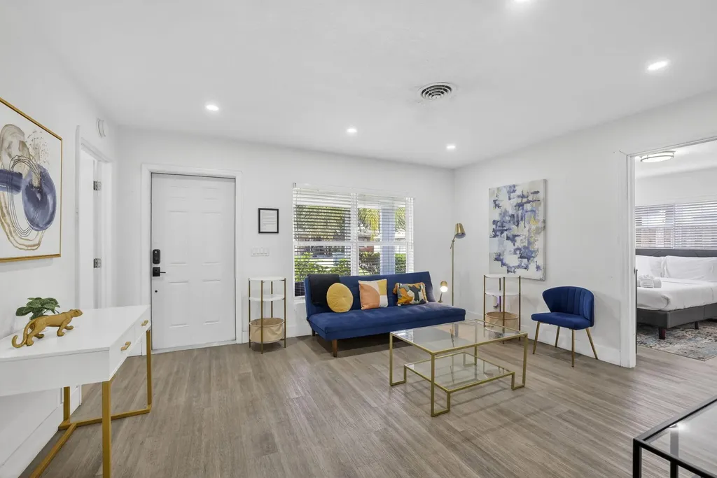 4601 NE 4th Avenue Fort Lauderdale FL 33334