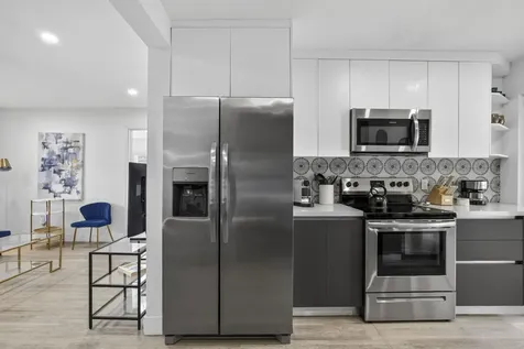 4601 NE 4th Avenue Fort Lauderdale FL 33334